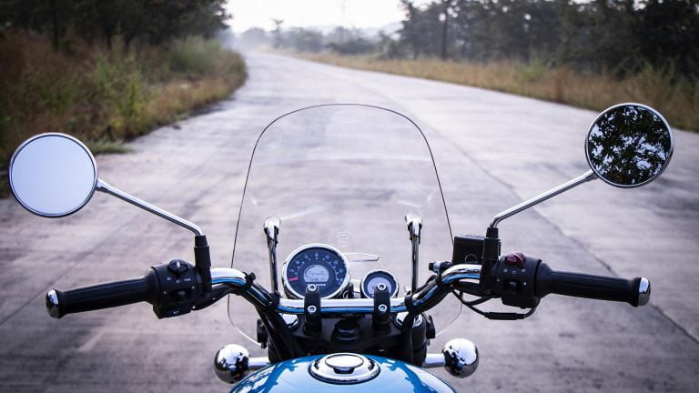 Meteor 350 Bike Rental in Jaisalmer